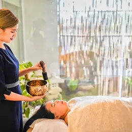 Full Moon Indian Head Massage